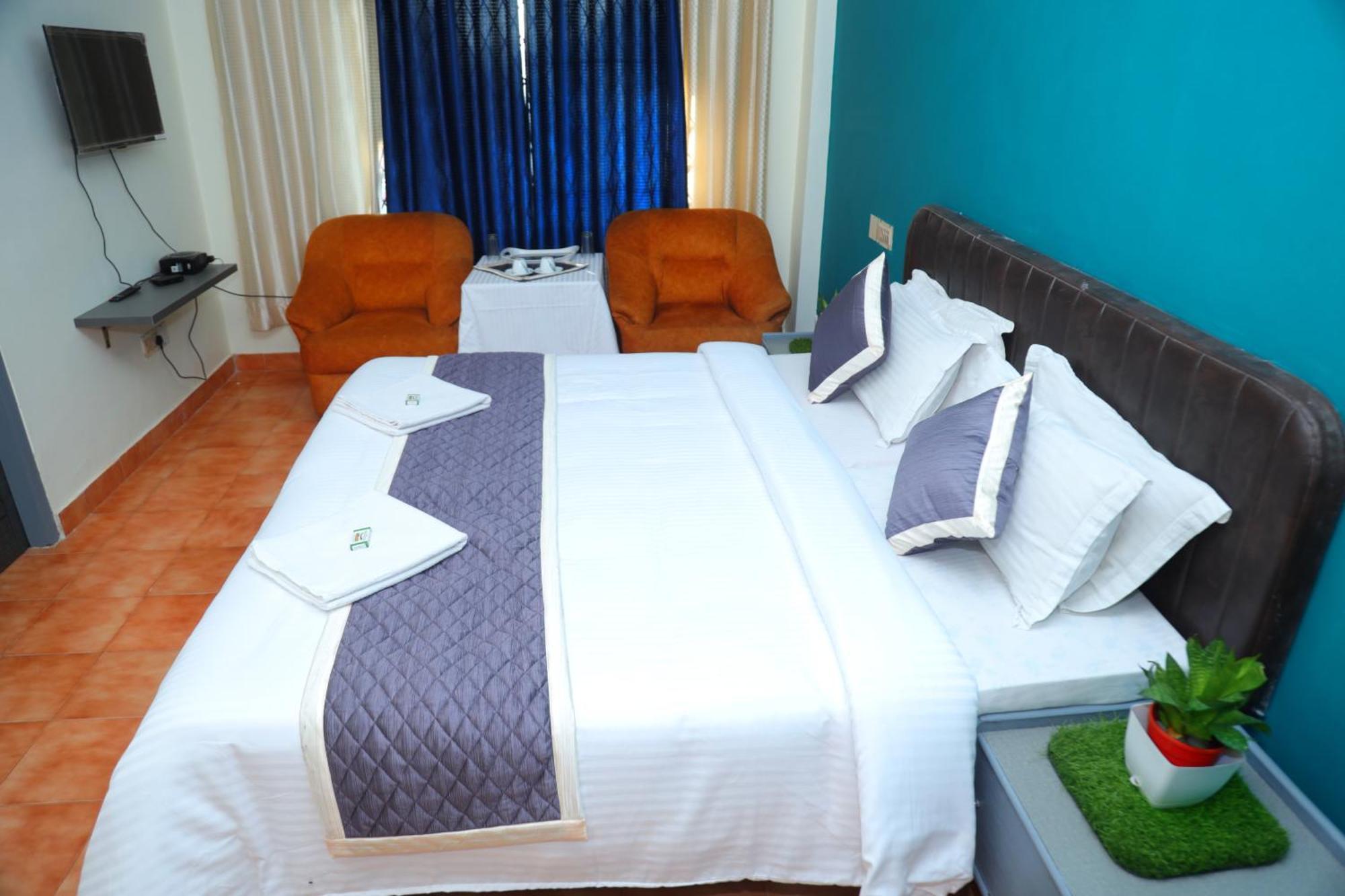 Grand Harmony Beach Resort Kovalam Ngoại thất bức ảnh