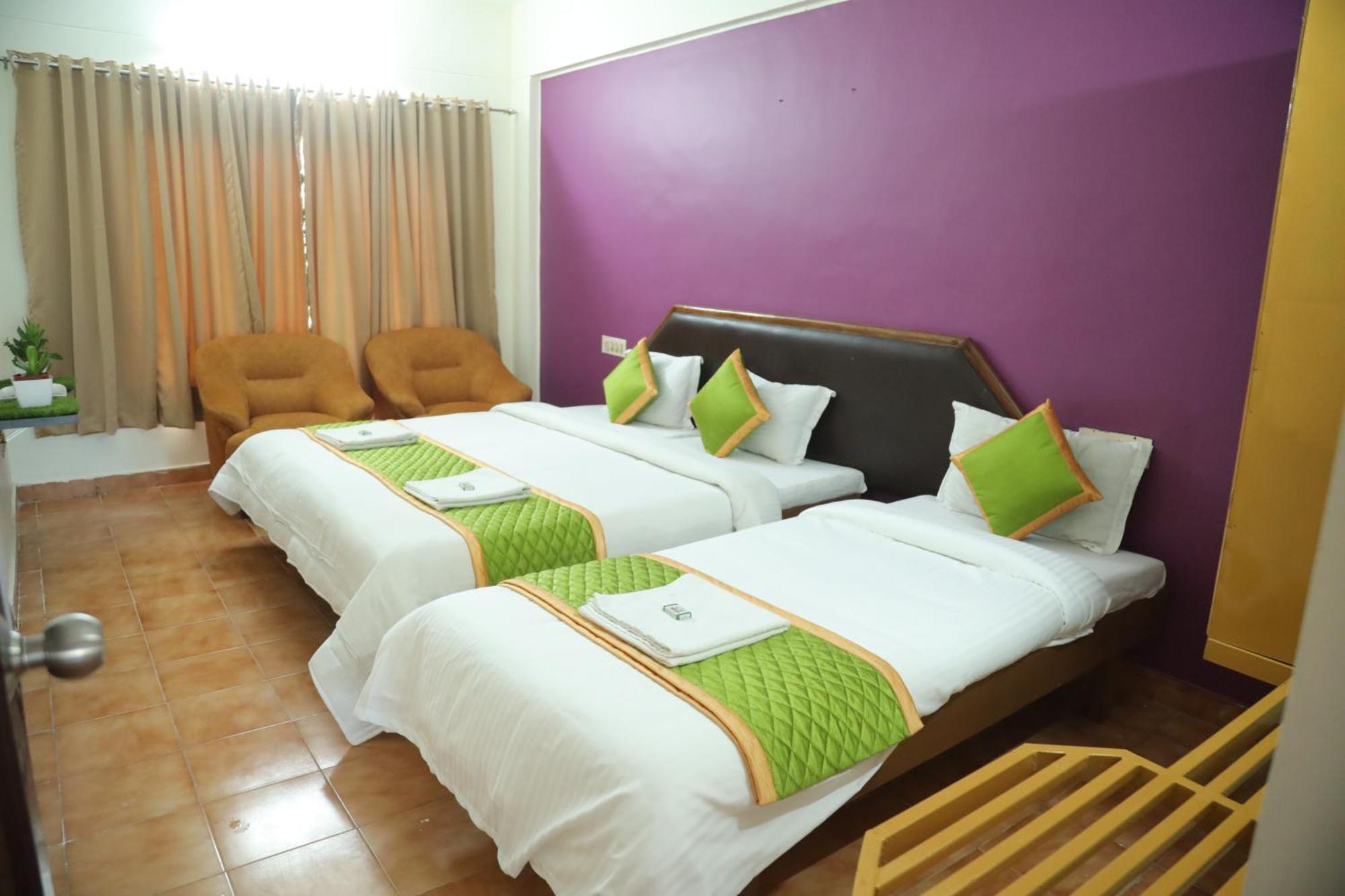 Grand Harmony Beach Resort Kovalam Ngoại thất bức ảnh